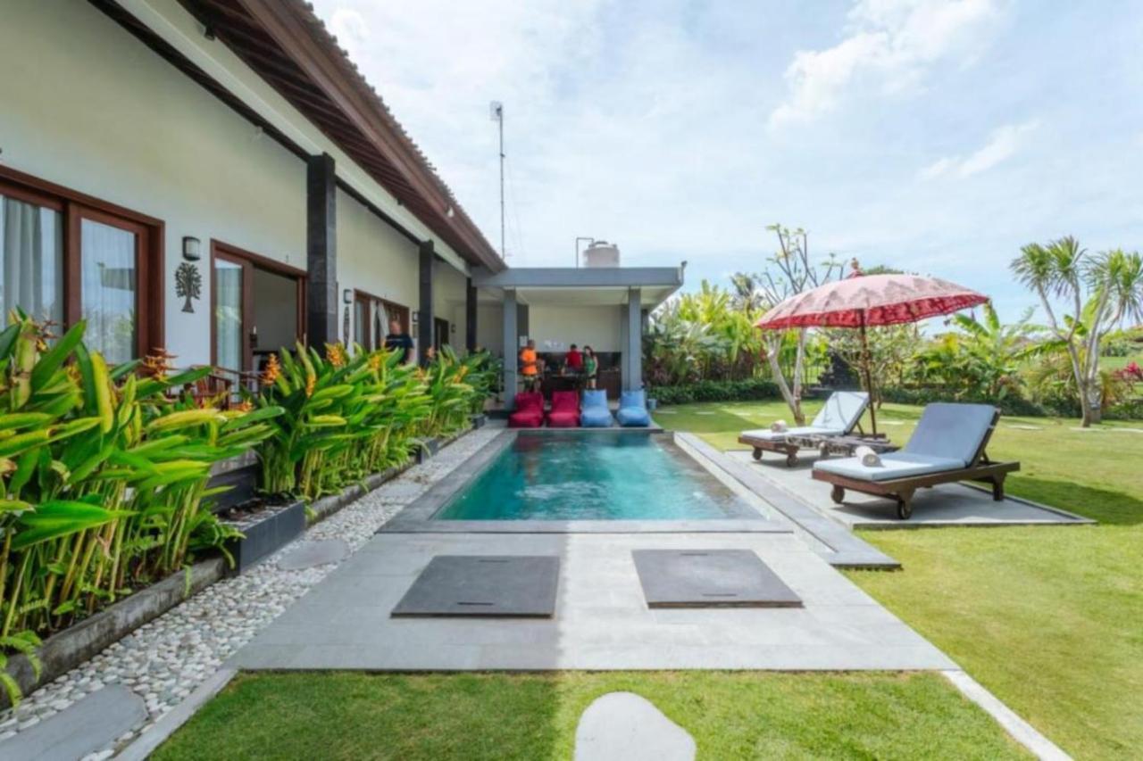 Carik Bali Guest House Canggu Exterior photo