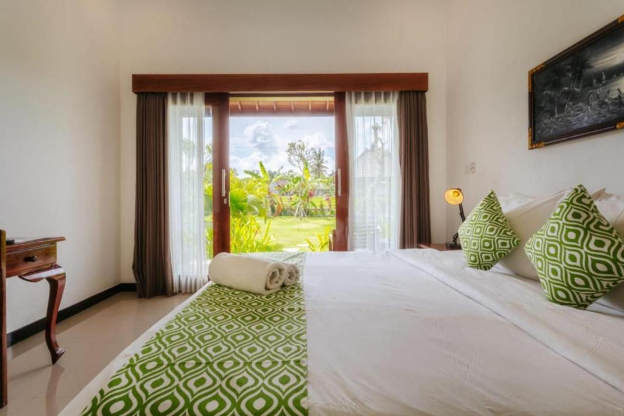 Carik Bali Guest House Canggu Exterior photo
