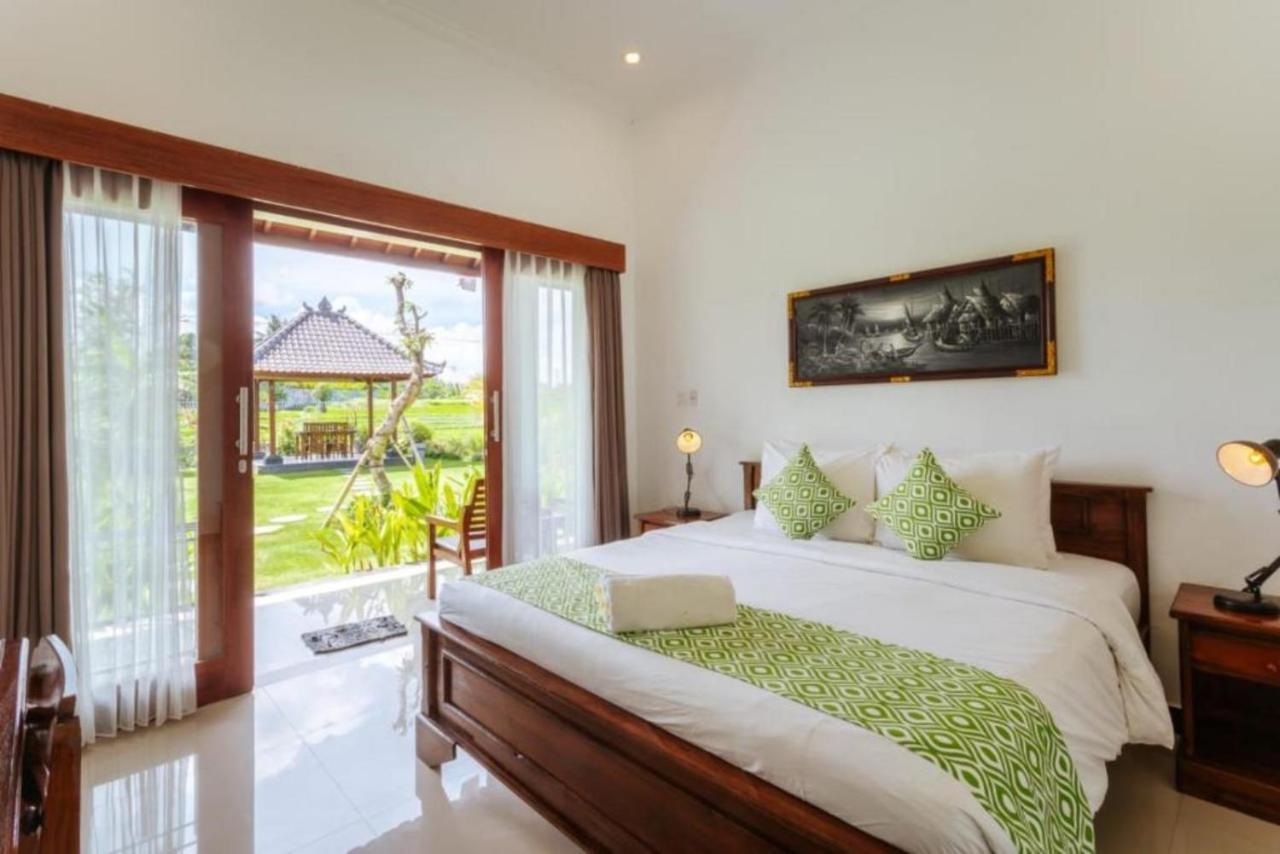 Carik Bali Guest House Canggu Exterior photo