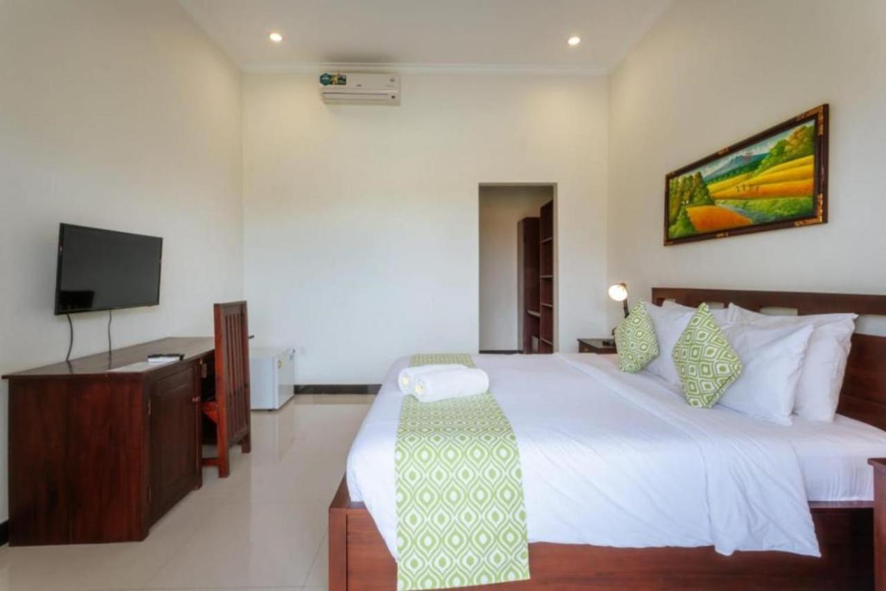 Carik Bali Guest House Canggu Exterior photo