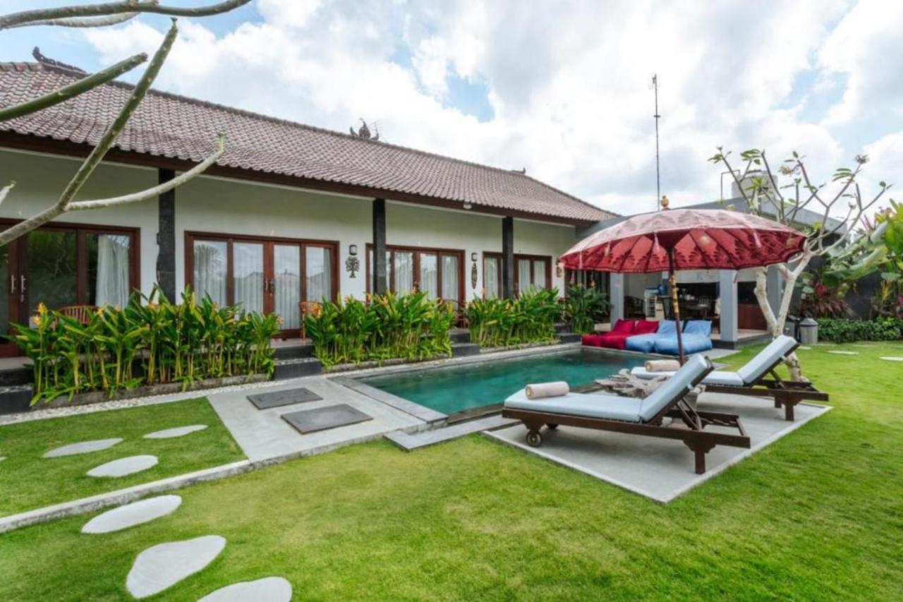 Carik Bali Guest House Canggu Exterior photo
